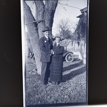 Vintage Photo Negative 1920 Stylish Couple Wearing Hats - $248.11 MXN