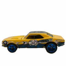 Hot Wheels 1967 CHEVY CAMARO Yellow One 2 Catch 1982 Blue Tires Vintage 2.6&quot; - £18.47 GBP