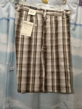 St John&#39;s Bay Do Avocado Open Plaid Madras Shorts Flat Front NWT 36 ($30 Tag) - £19.46 GBP