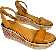 Gianni Bini women&#39;s Espadrille Embroidered Platform Wedge Sandals size 9.5M - $556.18 MXN