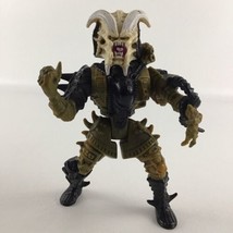 Predator Movie Stalker Predator Deluxe Action Figure Vintage 1996 Kenner Toy - $19.75