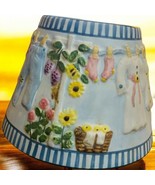 Yankee Candle Ceramic Candle Shade Topper Laundry Day Floral - $196.08 MXN