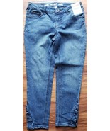 Cat &amp; Jack Brand ~ Girl&#39;s Size 12 ~ Medium Wash Blue Jeans w/Pleated Hem - £17.60 GBP