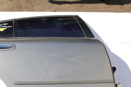2003-2006 INFINITI G35 SEDAN REAR PASSENGER RIGHT SIDE DOOR COMPLETE DOOR R2180 image 9