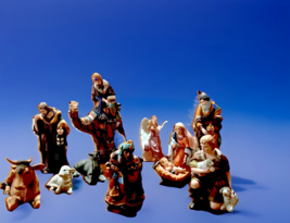 KIRKLAND SIGNATURE 12 Piece Hand Painted Nativity Set 75177 Gold Accents - $59.39