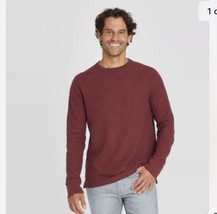 Goodfellow Standard Fit Long Sleeve Textured Crew Neck Shirt Small Red - $8.99