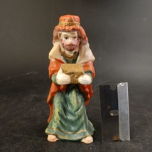 Replacement Nativity Piece : Wise Man #3, Vintage Hand Painted Ceramic - $9.00