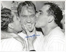 Hank Bauer (d. 2007) Signed Autographed Glossy 8x10 Photo - New York Yan... - £10.42 GBP