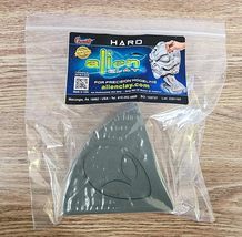 Chavant Alien Clay - Hard - Sample Size (0.5lb) - The New Precision Scul... - $13.50