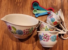 Pioneer Woman ~ CLARA ~ Floral Design ~ 9 Pc. ~ Melamine ~ Measuring Set - $22.44
