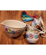 Pioneer Woman ~ CLARA ~ Floral Design ~ 9 Pc. ~ Melamine ~ Measuring Set - $30.48 CAD