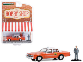 1981 Chevrolet Impala Capitol Cab Taxi Orange w White Top Man in Suit Figure The - £14.54 GBP