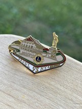 1995 Multiple District 20 New York Seoul Statue Lions Club Pin Vintage 1... - €18,02 EUR