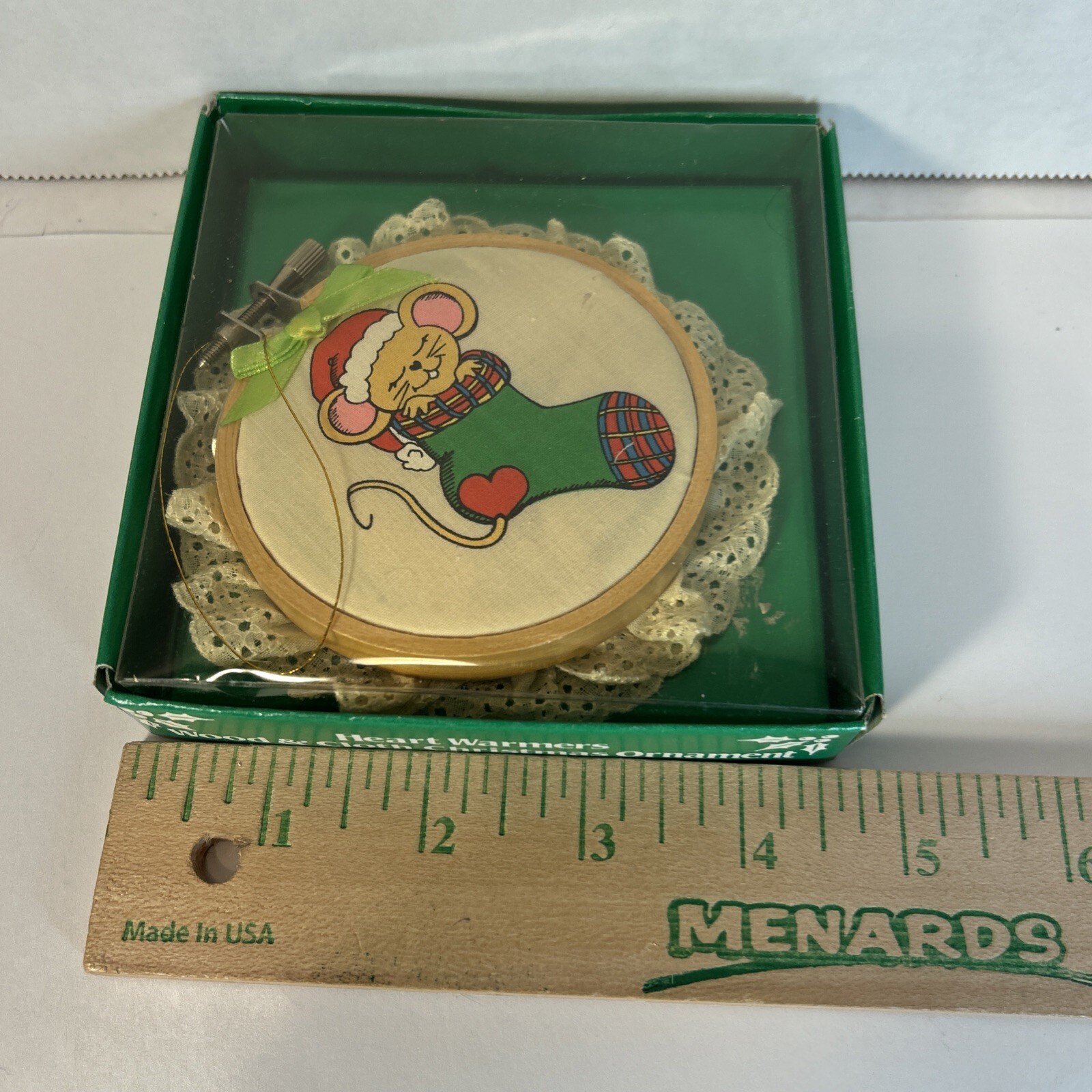 Vintage 1985 Giftco Heart Warmers Wood & Cloth Christmas Ornament Mouse Stocking Item image 4