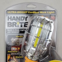 Handy Brite Ultra Bright Cordless LED Work Light As Seen on TV (HB-MC12/4) - £7.41 GBP