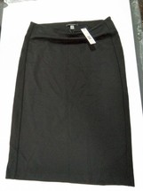 T Tahari Women&#39;s Midi Pencil Skirt Pull On Black Size Medium New, 30-box... - $54.99