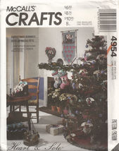 McCall&#39;s Crafts 4954: Christmas Bunnies - $8.00