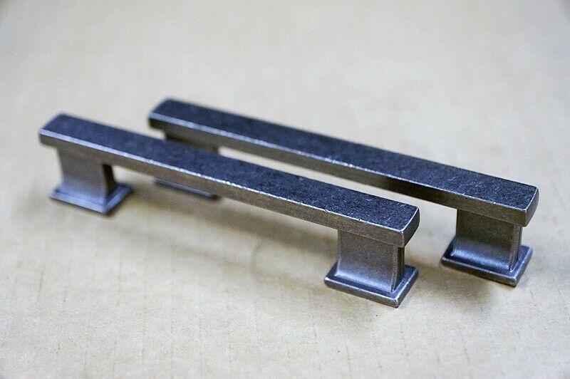 10 PIECES FACTORY NEW 5&quot; LONG SILVER METAL CABINET PULLS HEAVY DUTY QUAL... - $10.95