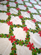 Festive Vintage Christmas Holly Berry &amp; Red Bow Design Bright Cotton Tablecloth - £22.33 GBP