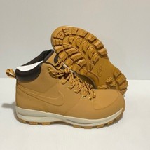 Nike Manoa leather hiking, working boots for men size 9.5 us - £108.94 GBP