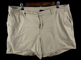 Lane Bryant Size 20 Shorts Tan Khaki 1X Womens Cotton Stretch Mid Rise Pockets - £26.15 GBP