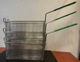 Commercial Deep Fryer Baskets 12.5x6x5.25 Green Handle New Lot of 3 - $75.99