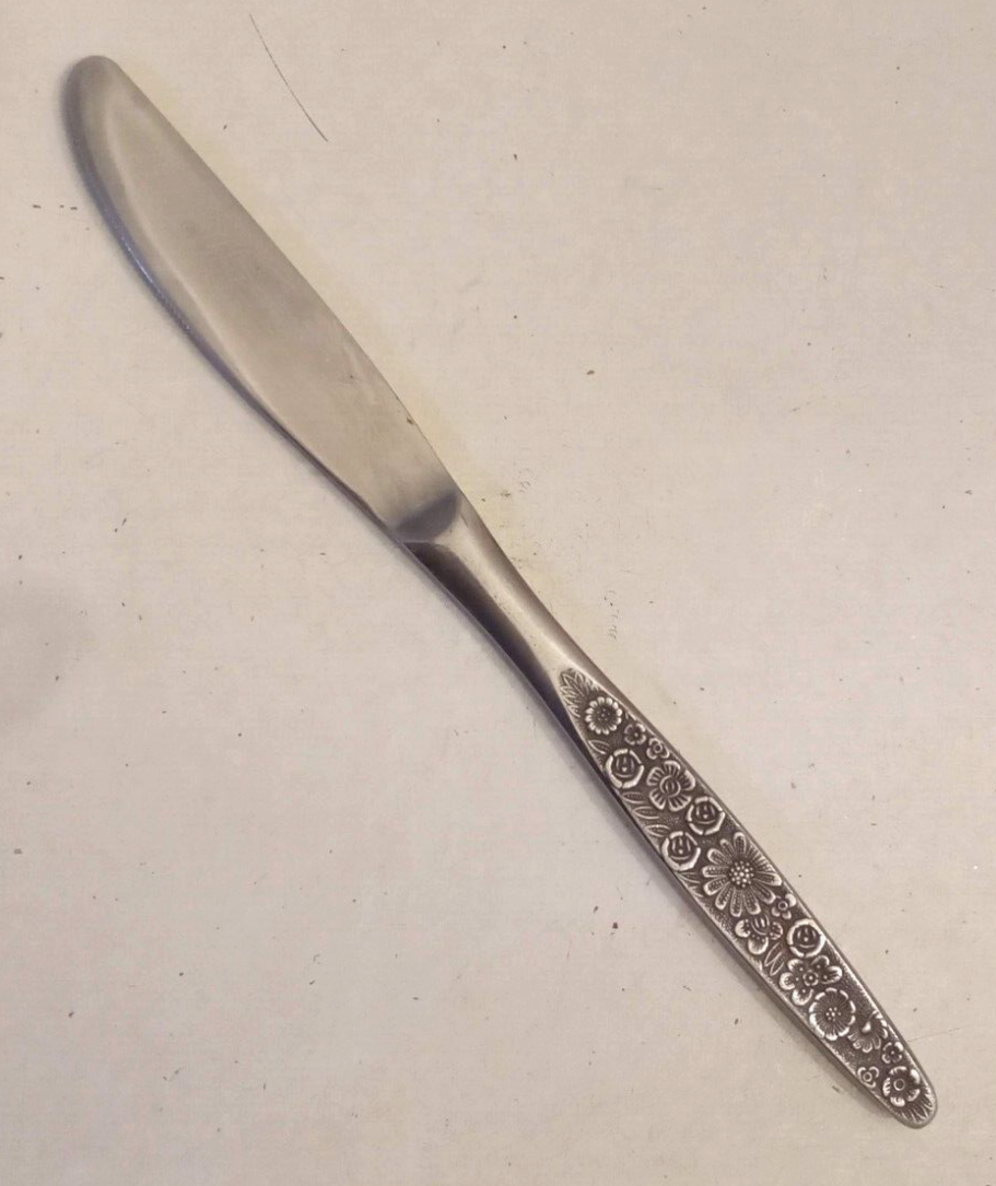 Interpur Jardinera Butter Knife Japan Stainless Steel Modern Solid Flowe... - $4.90