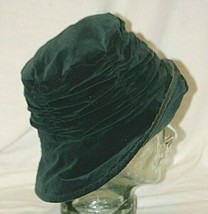 Ladies Green Crusher Hat 100% Cotton with Satin Lining Vintage - £31.15 GBP