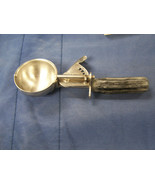 Vintage Williamson Standard Ice Cream Scoop Disher Heavy Duty Crome 2.5&quot;... - $319.70 MXN