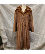 Marshall Field &amp; Company Women&#39;s Long Brown Fur Coat - £233.62 GBP