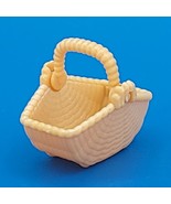 Calico Critters Sunny Picnic Basket with Handle Woven Dollhouse Accessor... - $5.93