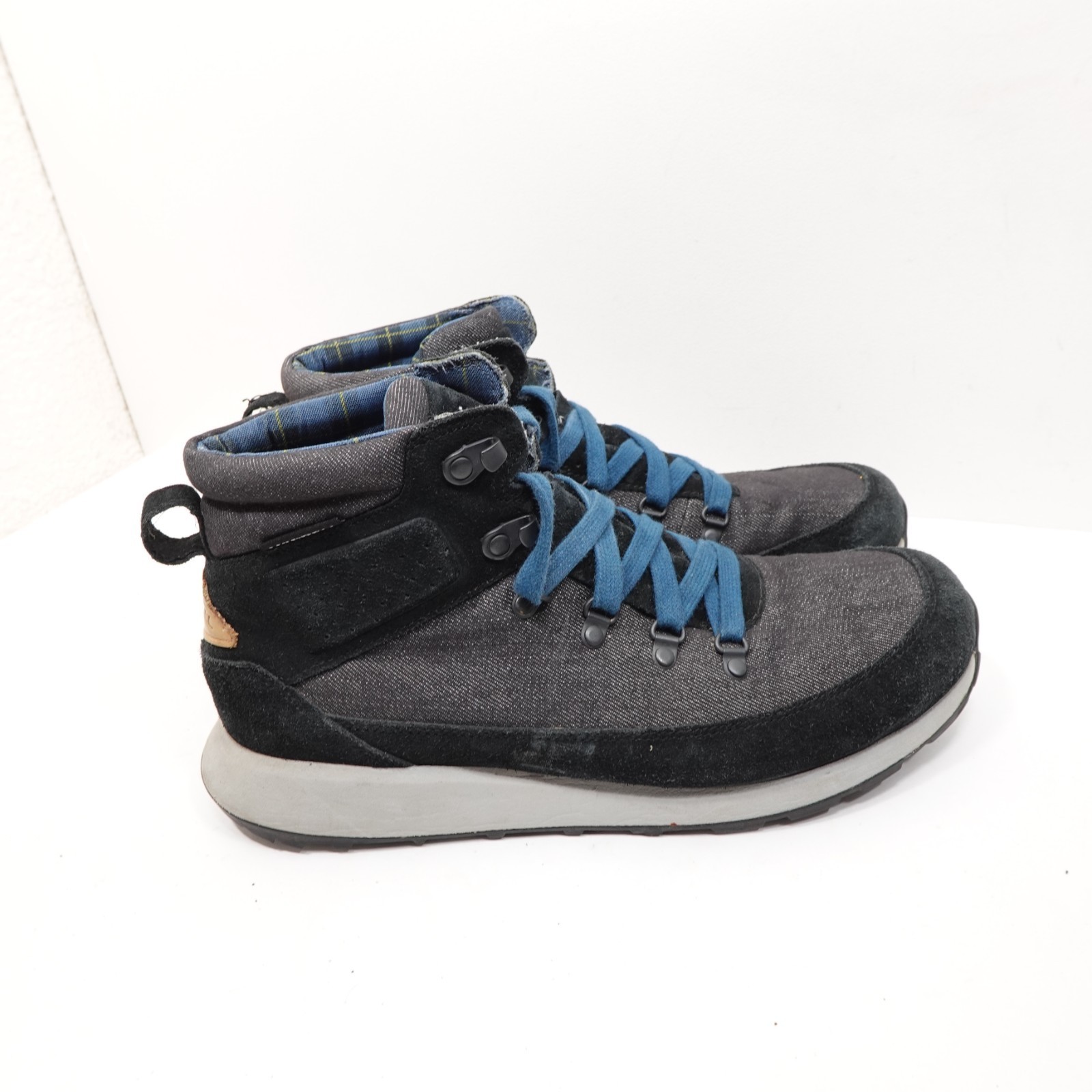 Merrell Ashford Classic Chukka Boots Men's 10 Black Gray Suede Ankle Item image 9