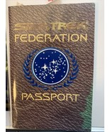 Star Trek Federation Passport 1996 J.M. Dillard - $222.37 MXN