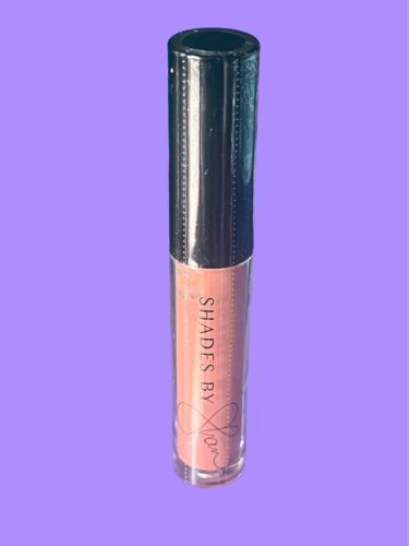 SHADES BY SHAN Lip Gloss in Yeah Yeah 1.8 ml 0.06 oz NWOB &amp; Sealed - $14.84