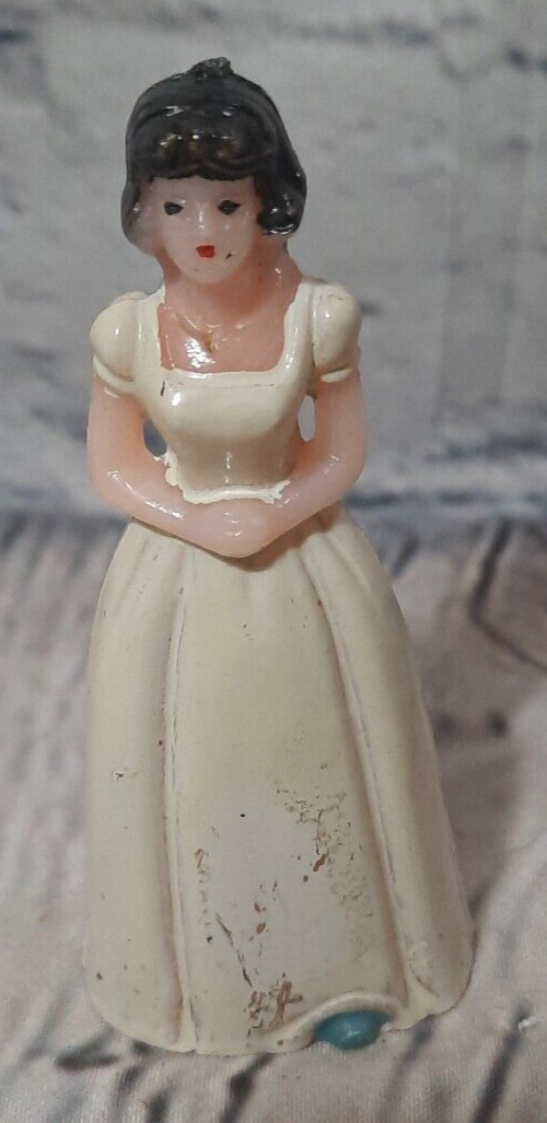 Primary image for Vintage Walt Disney Snow White ? Hong Kong Hard Plastic Figure Toy Princess 3"