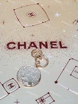 Chanel Holiday 2022 Gold Tone CC Moon Charm - £23.53 GBP
