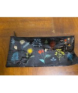 Blue Q Plant Study Pencil Case Make up Cosmetic Bag 95% Recycled Materials - $130.45 MXN