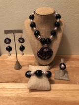 Natural Black/Pink Scallop Clam Shell Jewelry Set,Mix Matched Jewels,Seashells - £87.92 GBP