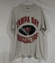 Tampa Bay Buccaneers Football Logo  T-Shirt Mens Size Large Vintage Dist... - $24.44