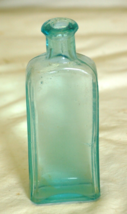 Three In One Oil Co. Blue Glass Bottle Embossed Logo - $182.84 MXN