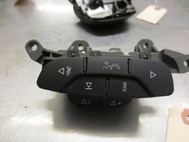 Volume Switch For 07-12 GMC ACADIA SLT 3.6 25851957 - $21.83
