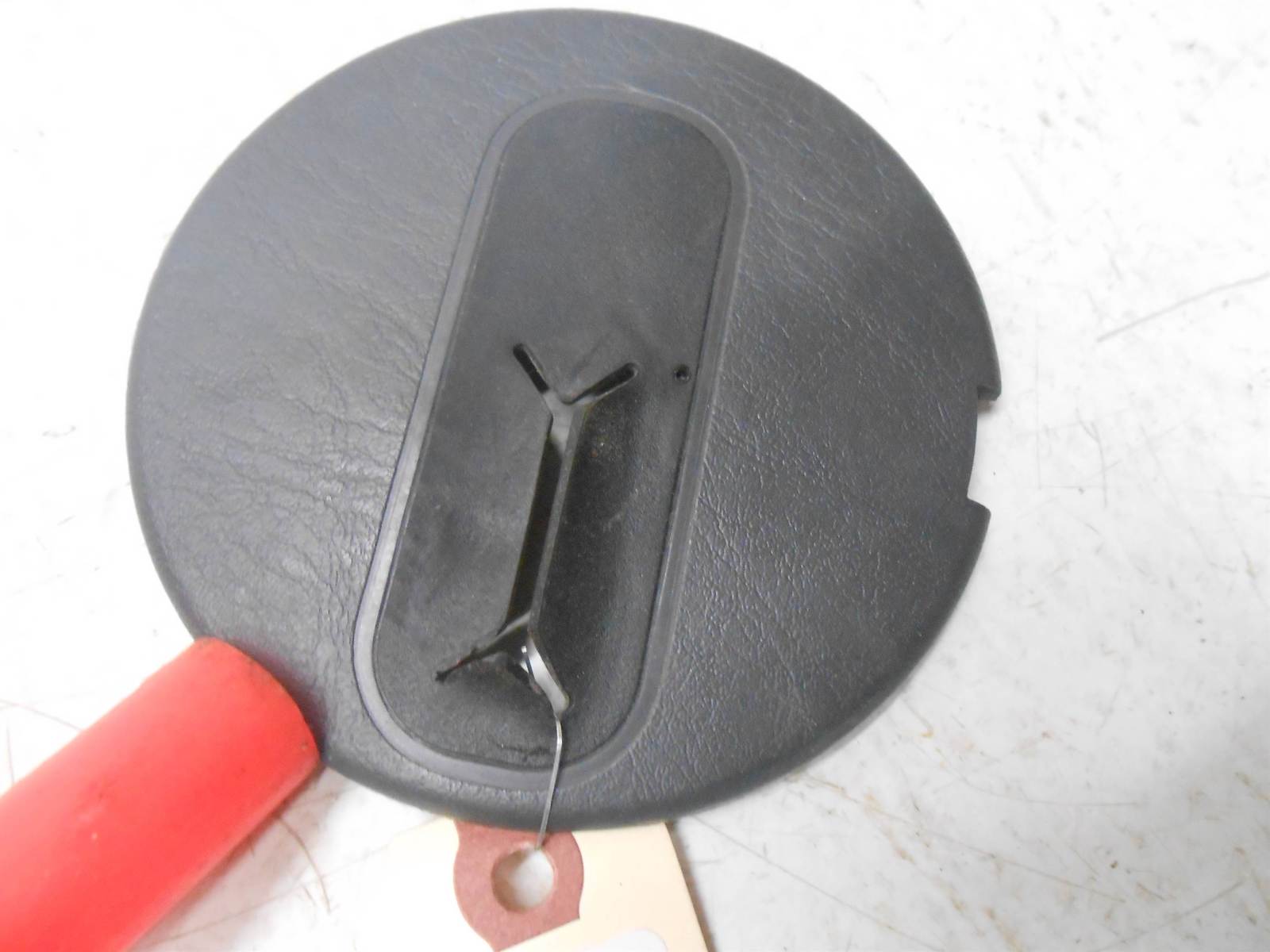 2006 ford escape Rear Left Driver Seat Bracket Striker Cover - $25.96