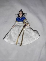 1998 Mattel Petite Holiday Princess Snow White Ornament Jingle Bells - £10.35 GBP
