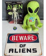 Alien Roswell Area 51 Gift Pack Plush Doll Bendable Figure Sign &amp; Pin-back - £27.21 GBP