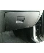 EQUINOX   2018 Glove Box 104748364 - €74,38 EUR