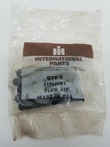 Genuine International Parts Case IH Part # 310665R1 Five(5) Plugs J3F - ... - $46.81