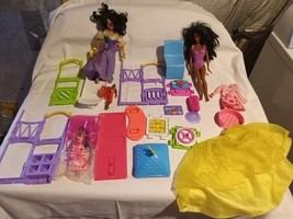 Barbie Jumble Bundle 2 Used Dolls and Accessories - £23.23 GBP