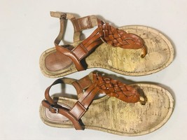 Merona Brown Thong sandals Sz 7.5 - £12.47 GBP