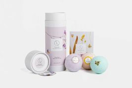 Bath Bombs, Spa Gift Set, Unique gift for Her, Gift for Mother, Care Package, Sh - £27.87 GBP