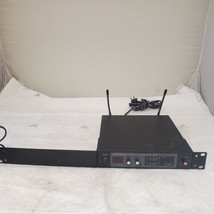 Used Audio-Technica ATW-R73x UHF Receiver 120V 60hz 9W - Rackmountable - £5.52 GBP